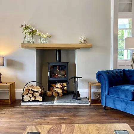 B&B Crow Country 4*