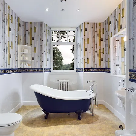 Frühstückspension Crow How Country 4*