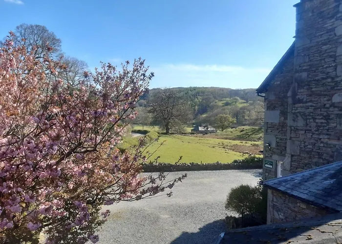 Crow How Country Bed & Breakfast