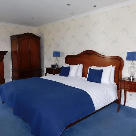 Crow Country Oda ve Kahvaltı