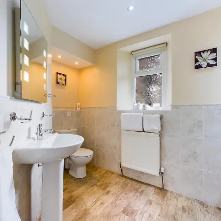 Crow Country 4* Ambleside